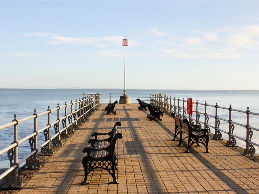 Beachcomber Holiday Apartments Свонідж Екстер'єр фото